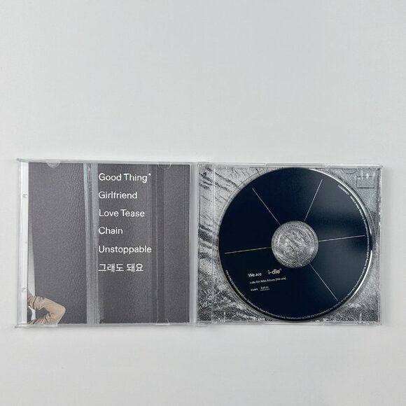 (G)I-DLE – We are | 8th Mini Album (Jewel Ver.) | KPOP CD + Photocard + Poster - Picture 5 of 5